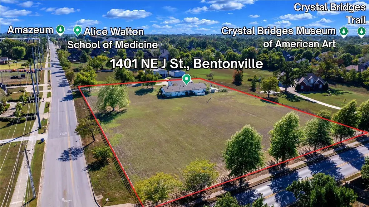 1401 NE J Street, Bentonville, AR 72712 - #1