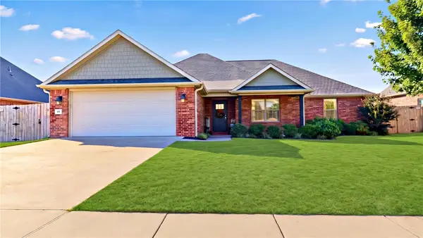 453 Penzo Avenue, Tontitown, AR 72762