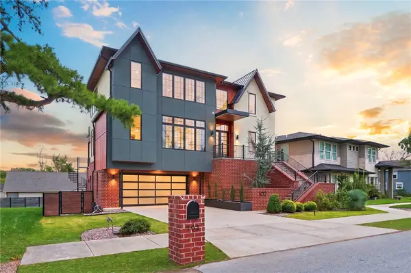 702 NE A Street, Bentonville, AR 72712