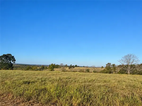 000 W Lowery Road, Lead Hill, AR 72644