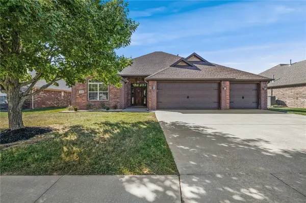 3000 N 18th Street, Rogers, AR 72756