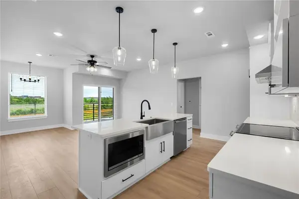 3330 SE Mp Parkway #303, Bentonville, AR 72712