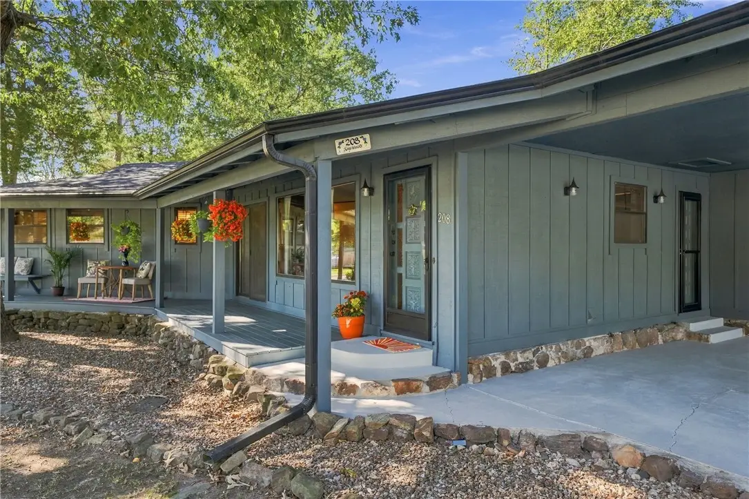208 Kingswood Drive, Mountain Home, AR 72653 - #1