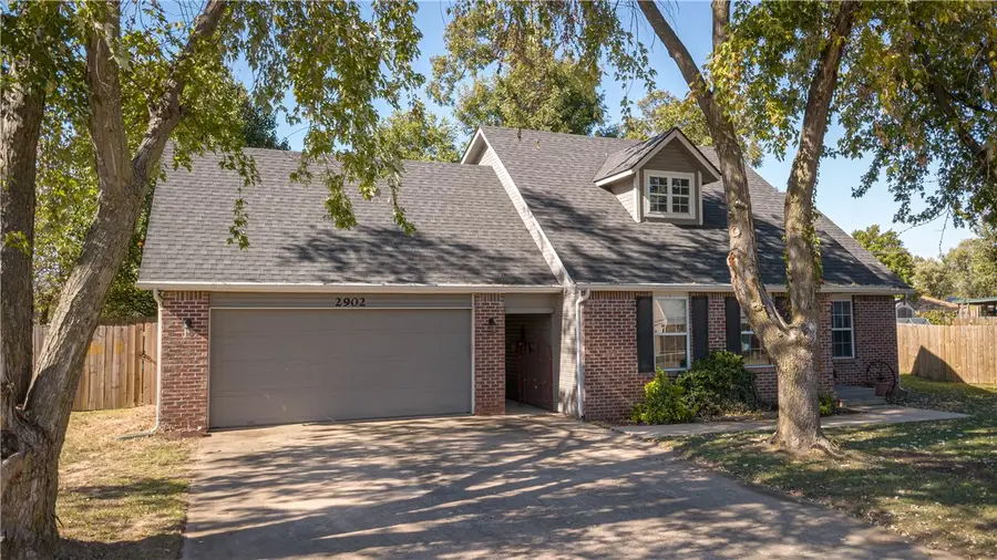 2902 Levi Lane, Bentonville, AR 72712 - #2