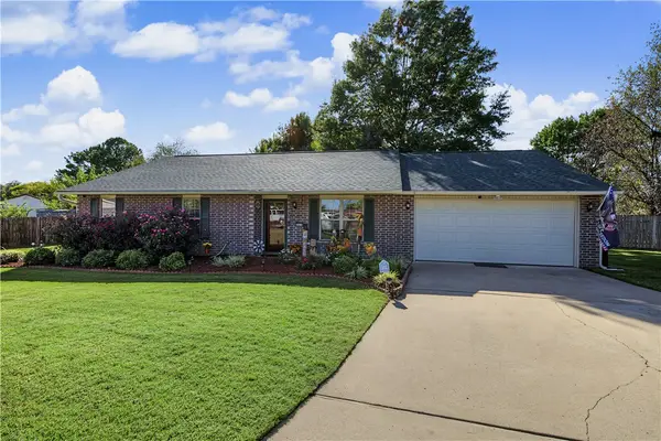 3839 Derrick Lane, Springdale, AR 72762