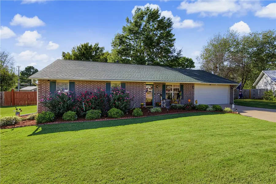 3839 Derrick Lane, Springdale, AR 72762 - #2