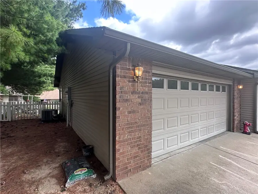 1723 White Oak Drive, Harrison, AR 72601 - #3