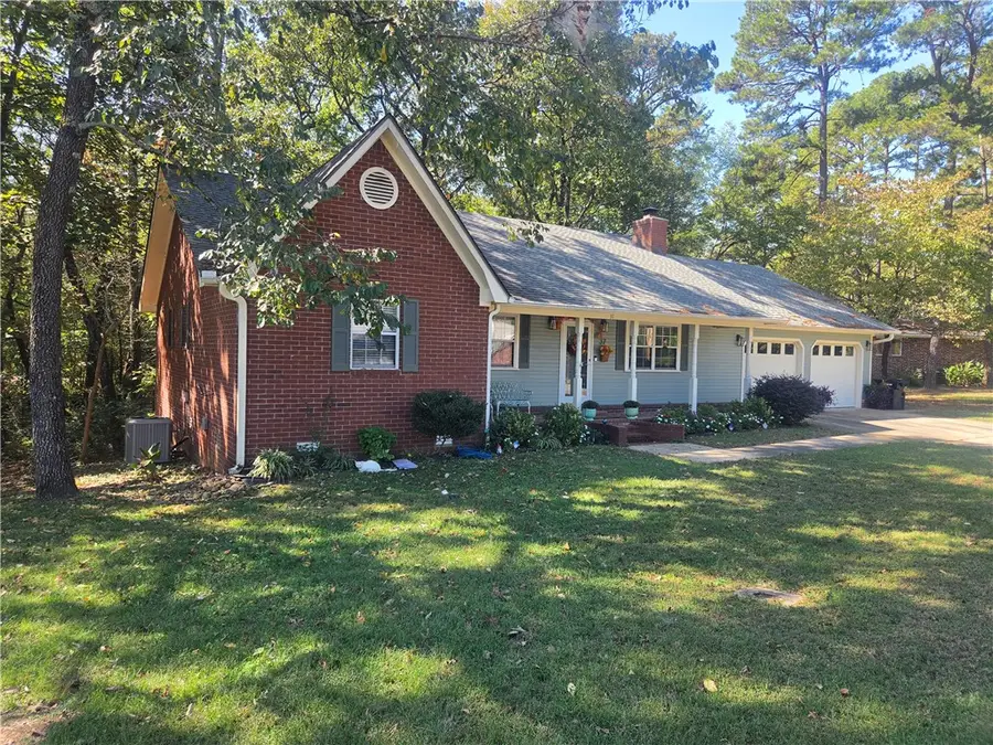 37 Fontaine Drive, Clarksville, AR 72830 - #2