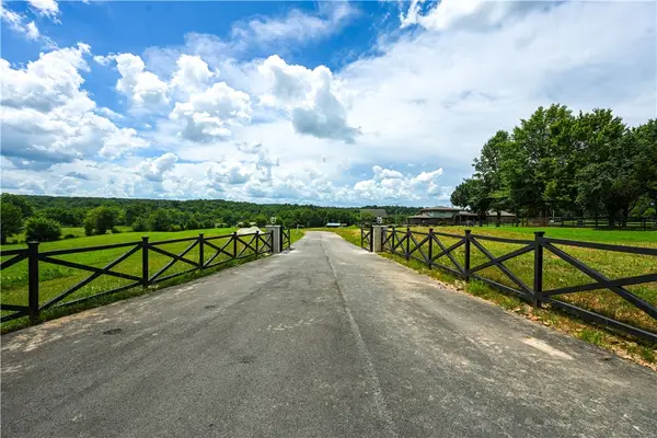 541 Reed Valley Road, Fayetteville, AR 72704