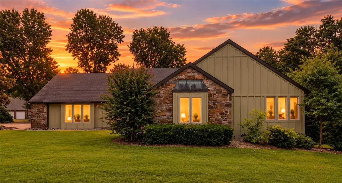 2 Ettington Drive, Bella Vista, AR 72714 - #1