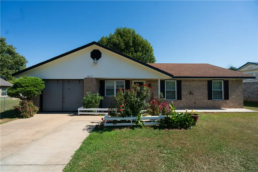 1817 Green Acres Circle, Springdale, AR 72764 - #3