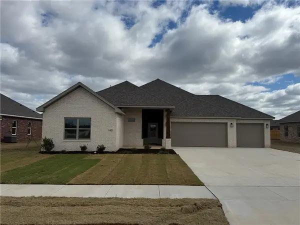 160 N Bloodhound Avenue, Farmington, AR 72730