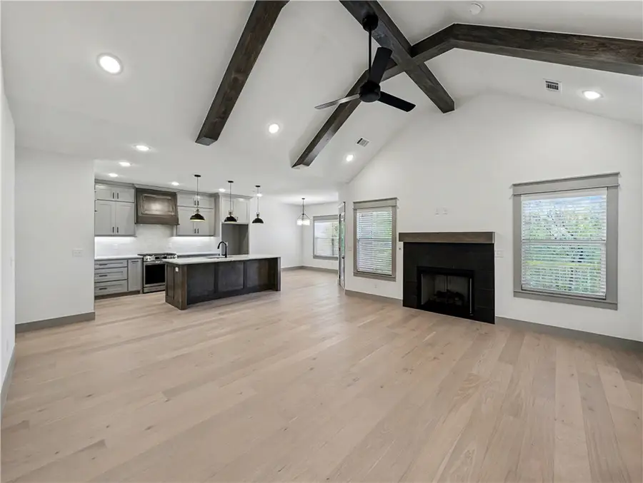 21 Ironside Lane, Bella Vista, AR 72715 - #2