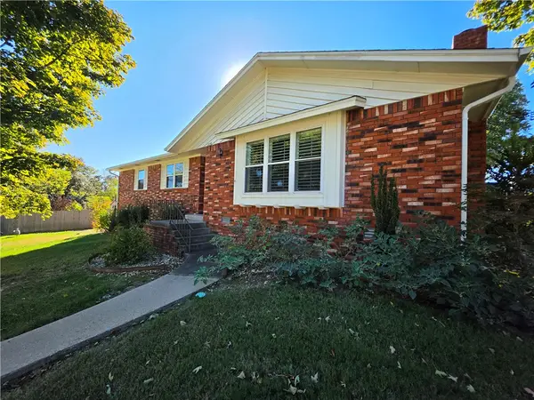 1336 Quail Run Circle, Bentonville, AR 72712