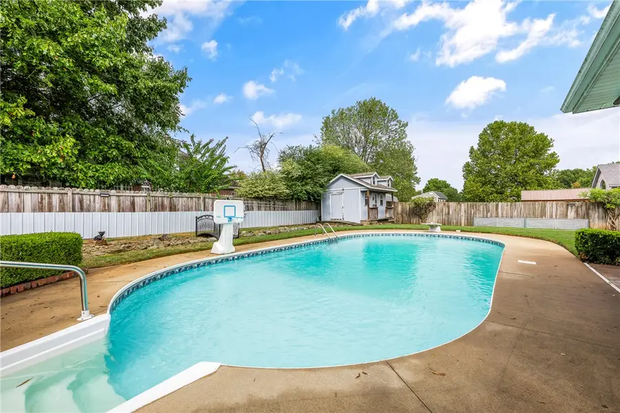 5302 S 44th Street, Rogers, AR 72758 - #3