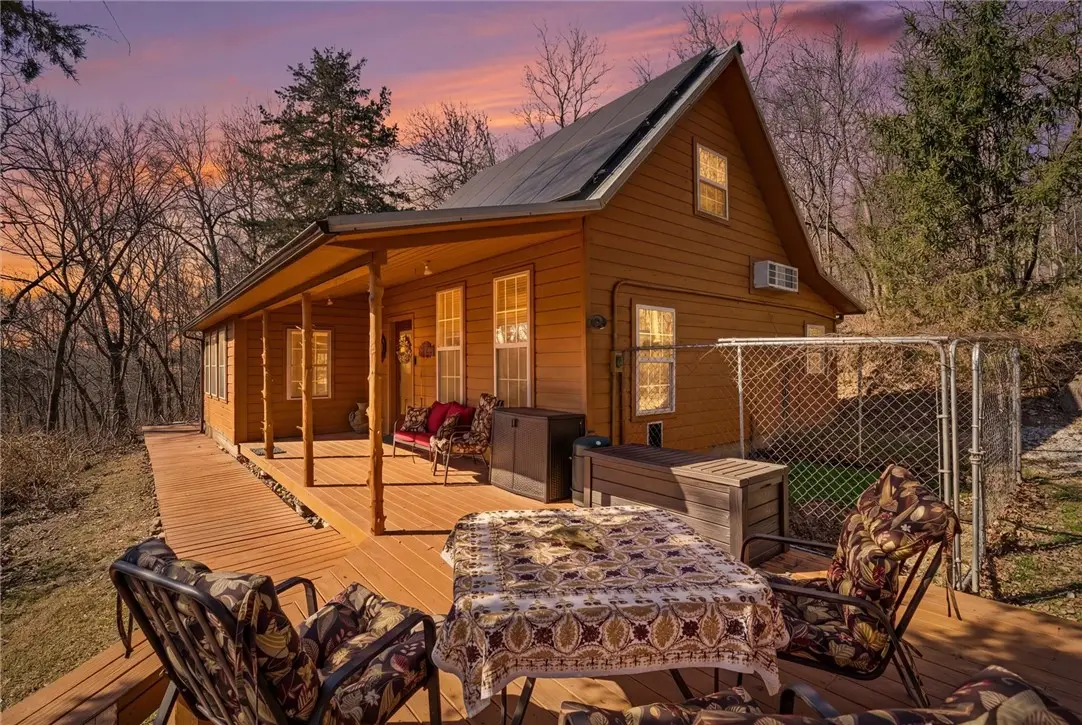 340 Mcnatt Road, Neosho, MO 64850 - #1