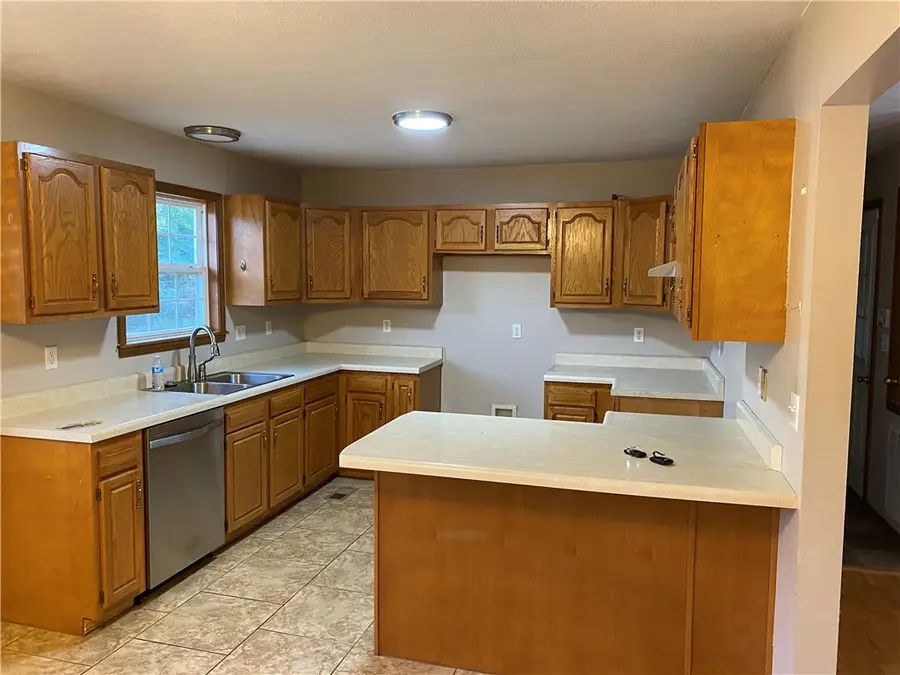 1267 Hawkins Street, Harrison, AR 72601 - #3