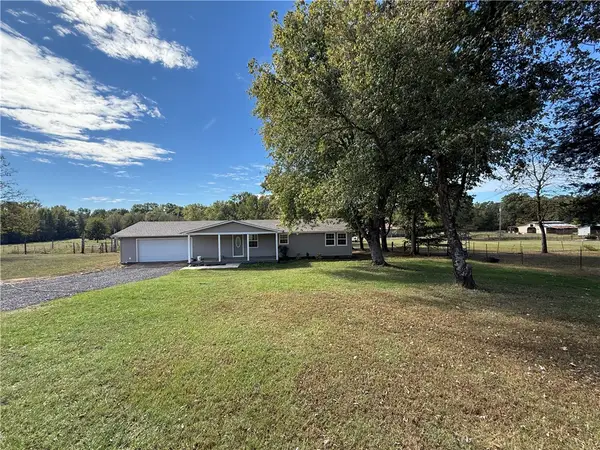 679 Lake Road, Atkins, AR 72823
