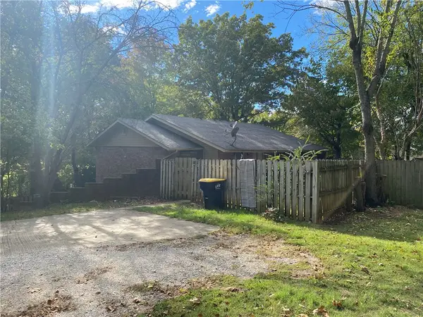 624 Troy Street, Harrison, AR 72601
