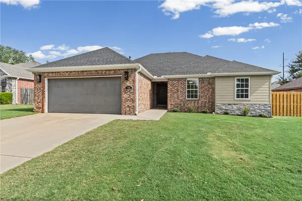 369 Remson Lane, Springdale, AR 72762