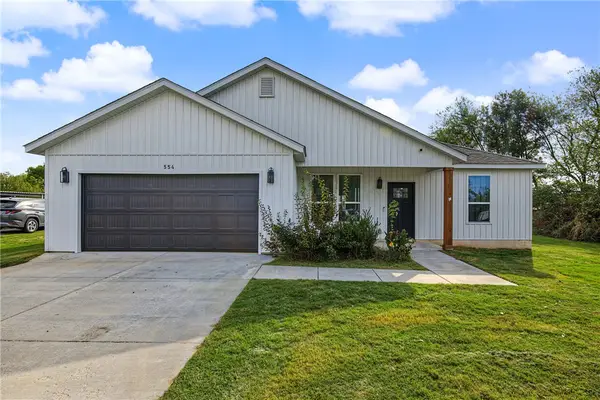 554 S West Avenue, Lincoln, AR 72744