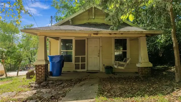 119 E Rock, Fayetteville, AR 72701