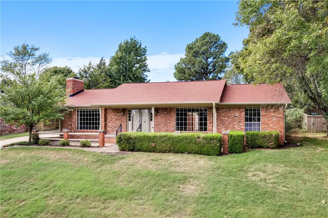 1341 Ridgeway Drive, Fayetteville, AR 72701 - #1