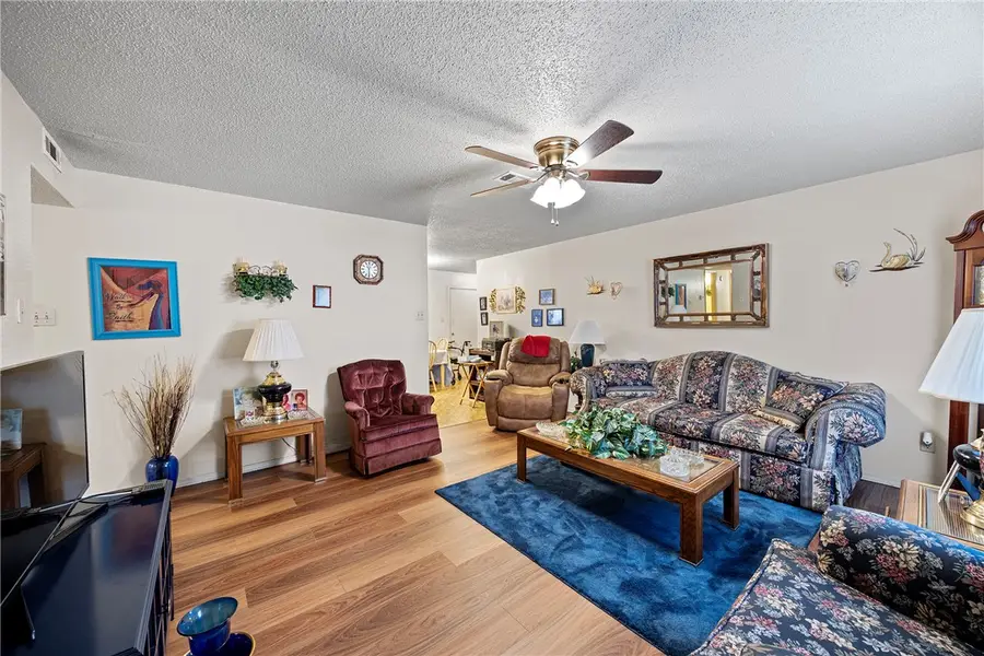 1108 S Muskogee Avenue, Russellville, AR 72801 - #3