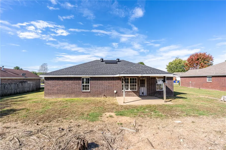 109 Greene Acres Street, Lowell, AR 72745 - #3