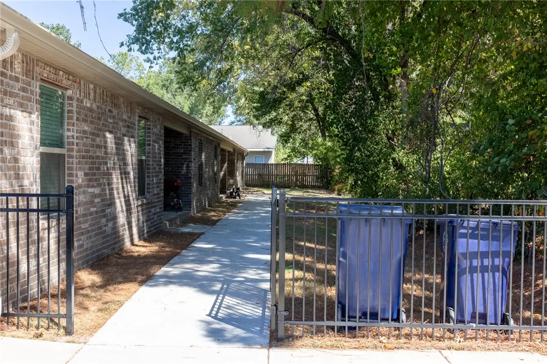 312 W Butler Street, Prairie Grove, AR 72753 - #1