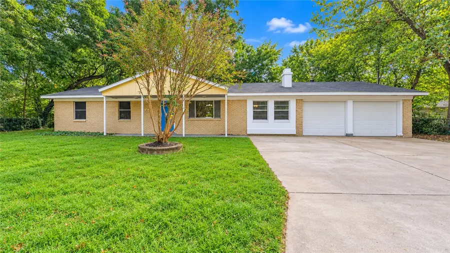 507 E Cleveland Street, Prairie Grove, AR 72753 - #2