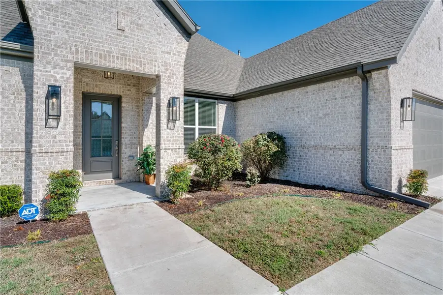 3438 E Greystone Drive, Fayetteville, AR 72764 - #2