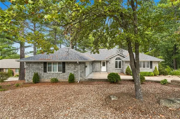 53 Mckenzie Drive, Bella Vista, AR 72715