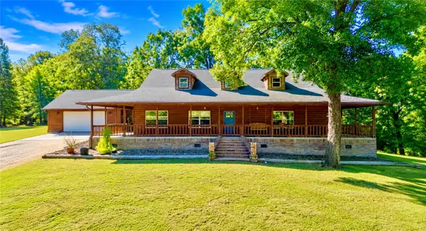 14955 Greasy Valley Road, Prairie Grove, AR 72753