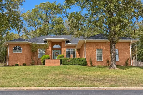 23 Ridgeline Drive, Russellville, AR 72802