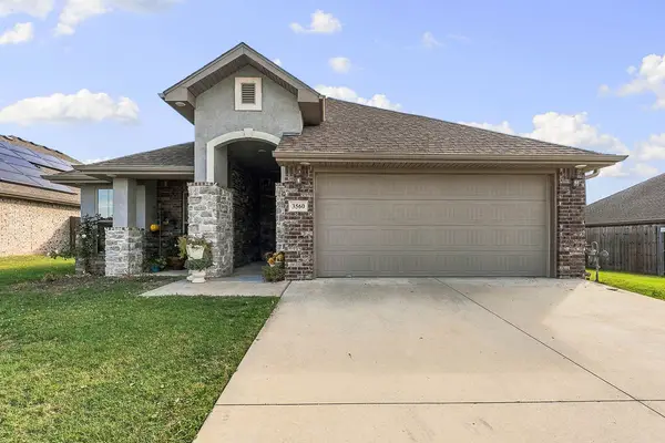 3560 Macintosh Way, Centerton, AR 72712