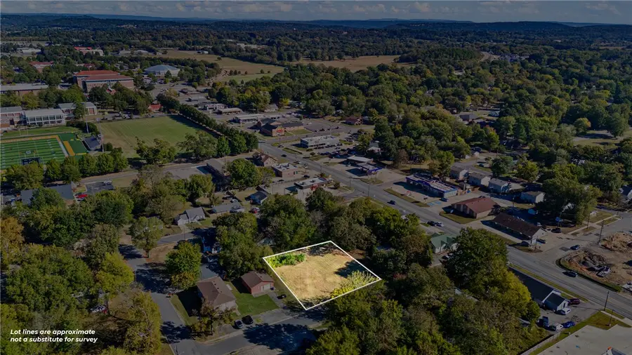 210 W J Street, Russellville, AR 72801 - #2