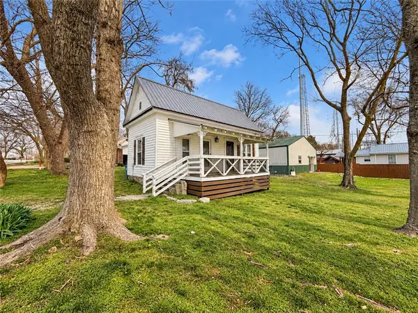 302 NE Akron Street, Gravette, AR 72736