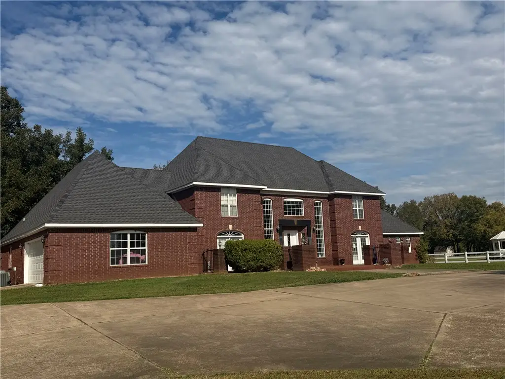 2240 W Main, Clarksville, AR 72830 - #1