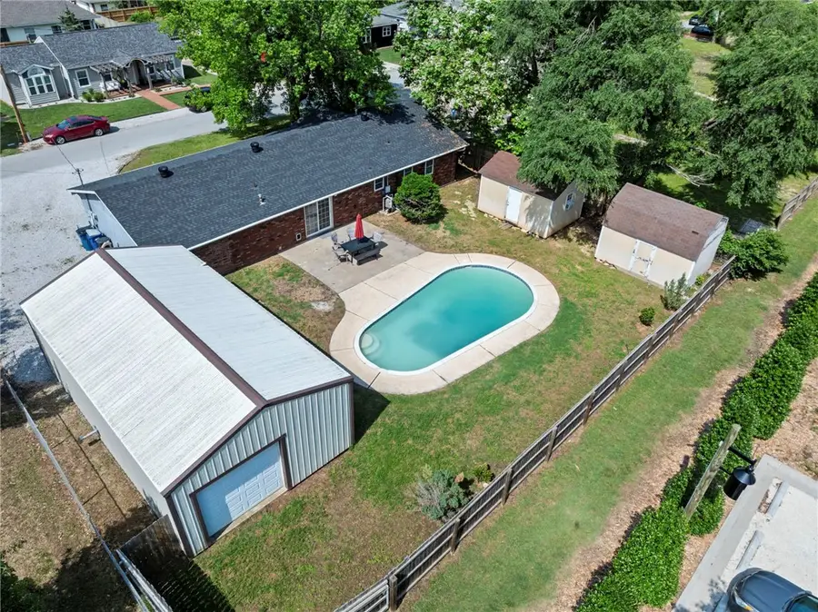 310 SE Henry Street, Bentonville, AR 72712 - #3