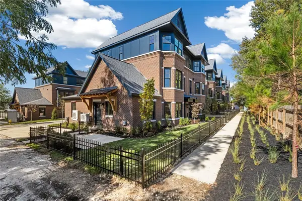 430 NW Loblolly Lane, Bentonville, AR 72712