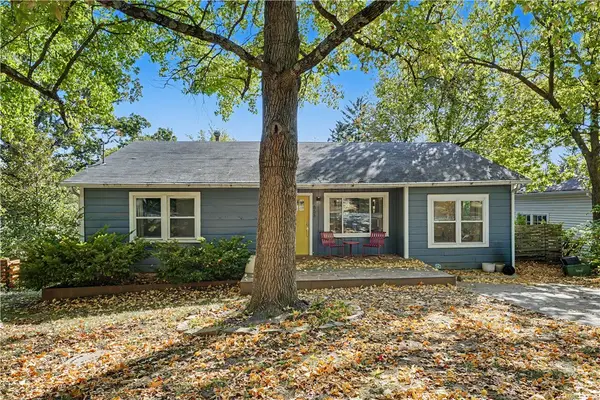 855 N Fritz Drive, Fayetteville, AR 72701