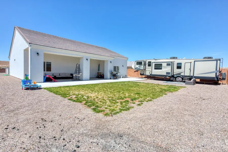 880 N Coyote Dr, Littlefield, AZ 86432 - Image #3