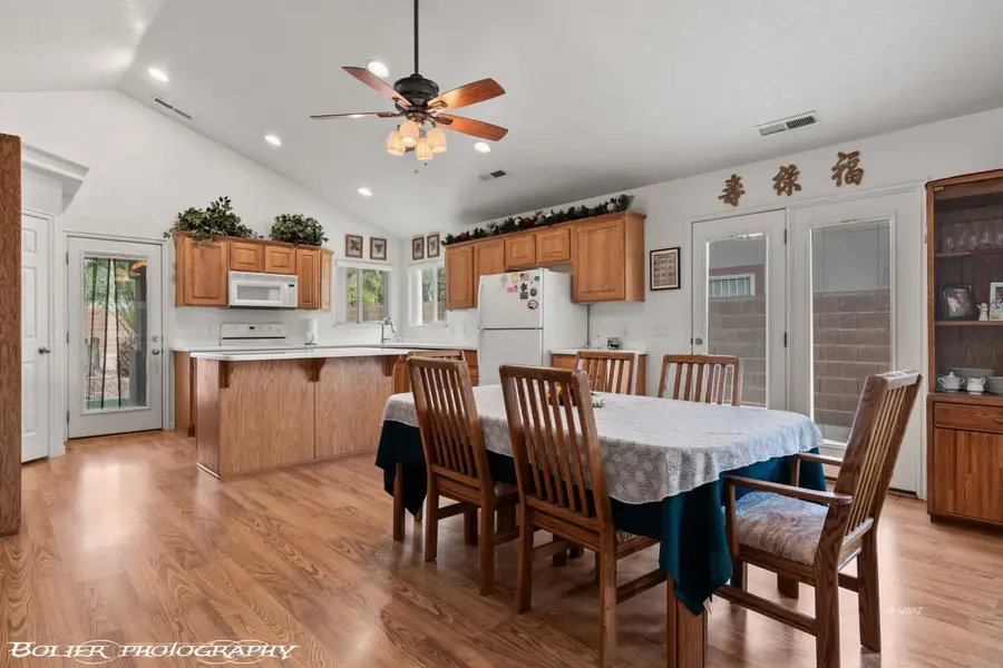 898 N Mohave Mountain Dr, Littlefield, AZ 86432 - Image #3