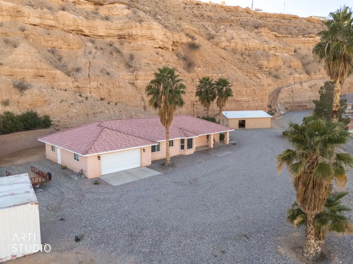 641 N Red Cliff Ln, Littlefield, AZ 86432 - Image #1