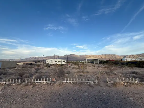 938 E Red Hawk Rd, Littlefield, AZ 86432