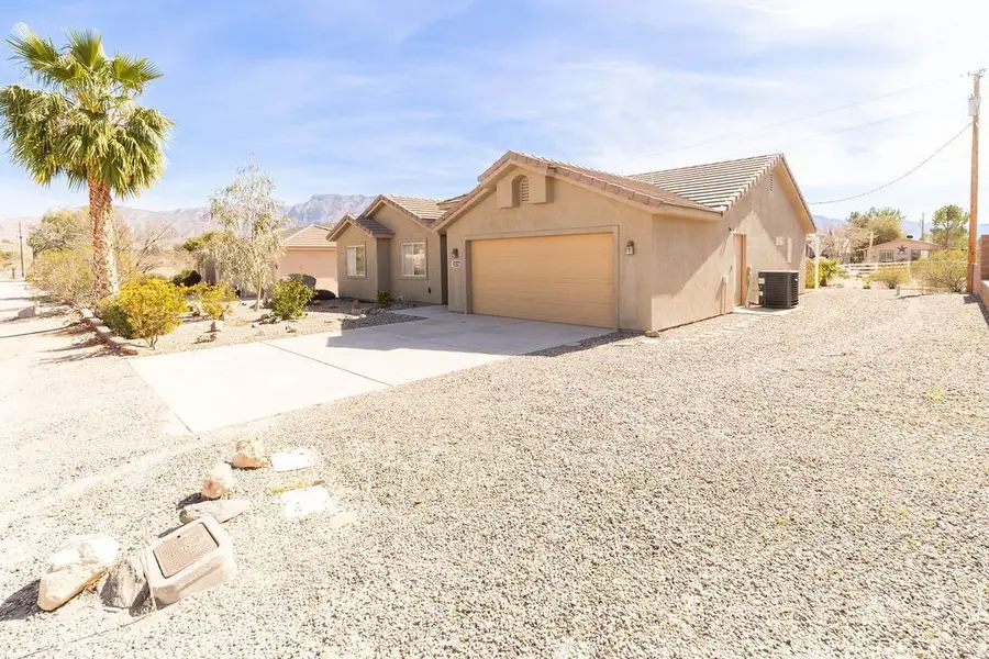 3216 E Zion Blvd, Littlefield, AZ 86432 - #3