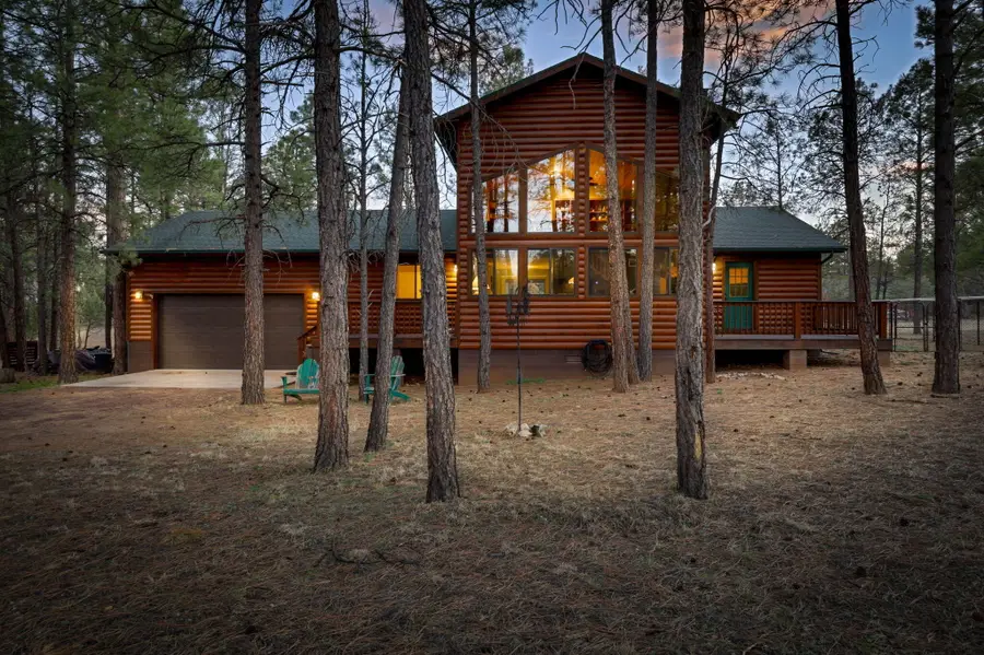 2233 Del Rio Circle, Overgaard, AZ 85933 - #2