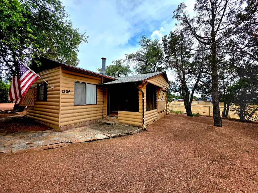 1306 N Woodland Drive, Payson, AZ 85541 - #2