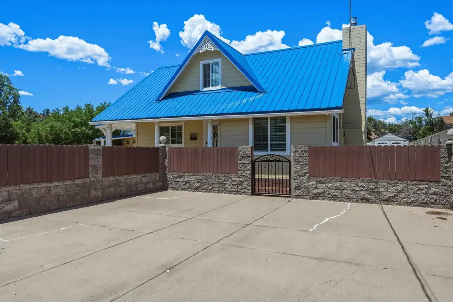 10 E Mars Lane, Star Valley, AZ 85541 - #3